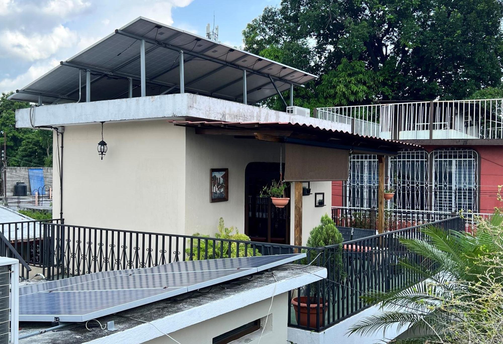 El Meson De Los Abuelitos Retalhuleu Exterior foto